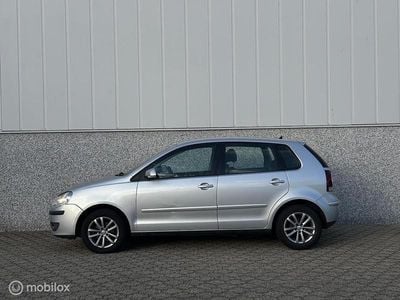 Zwart Gebruikt 2008 VW Polo Sportline Hatchback | € 3.450 (Goede deal)
