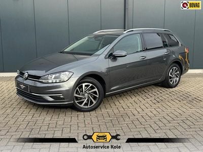 Grijs Gebruikt 2018 VW Golf VII Comfortline Stationwagen | € 12.835 (Goede deal)