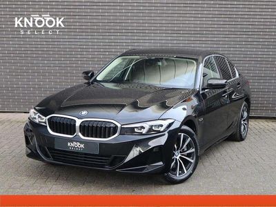 Zwart Occasion 2023 BMW 320e Executive Sedan | € 34.750 (Iets duurder)