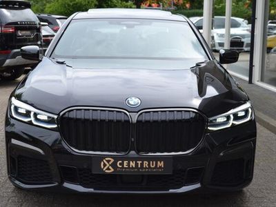 BMW 745