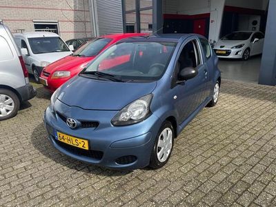 tweedehands Toyota Aygo 1.0-12V Access zeer nette auto