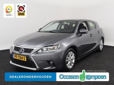 Lexus CT200h