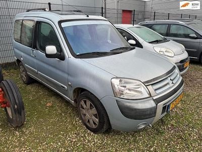 Grijs Gebruikt 2003 Citroën Berlingo MPV | € 1.999 (Eerlijke prijs)