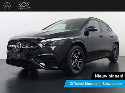 Zwart Nieuw 2025 Mercedes GLA180 Business SUV | € 63.795 (Duur)