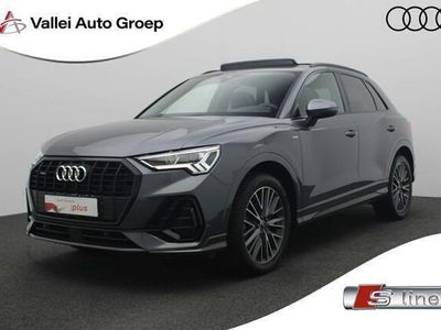 tweedehands Audi Q3 Sportback 40 TFSI 190PK S-tronic quattro S Edition | Pano | Navi | Stoelverwarming | ACC | Camera