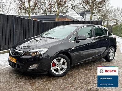 Zwart Occasion 2010 Opel Astra Sport Hatchback | € 3.450 (Eerlijke prijs)