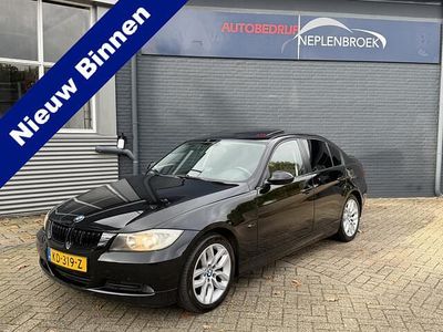Zwart Gebruikt 2005 BMW 320 Executive Sedan | € 4.500 (Iets duurder)