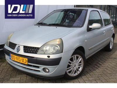 tweedehands Renault Clio II 1.6-16V Dynamique