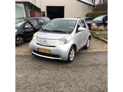 Toyota iQ