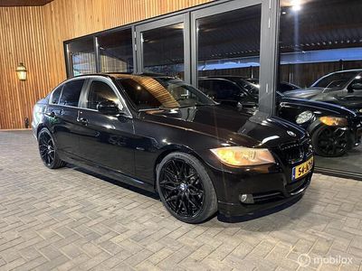 BMW 325