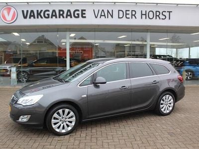 Grijs Gebruikt 2012 Opel Astra Cosmo Stationwagen | € 5.440 (Eerlijke prijs)
