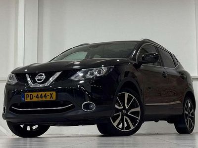 Zwart (metallic) Gebruikt 2017 Nissan Qashqai 360º SUV | € 12.694 (Eerlijke prijs)