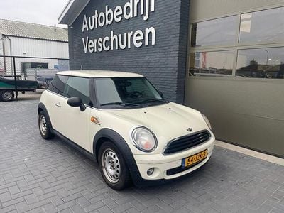 Wit Gebruikt 2009 Mini ONE Business Hatchback | € 1.295 (Super prijs)