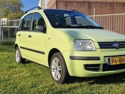 Groen Gebruikt 2005 Fiat Panda Emotion Hatchback | € 2.750 (Eerlijke prijs)