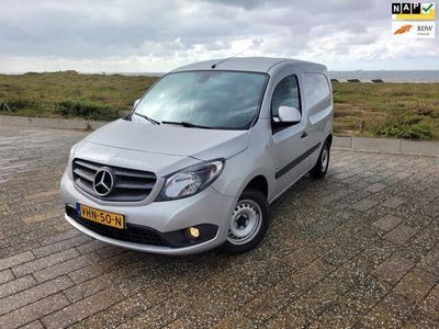 Mercedes Citan 109