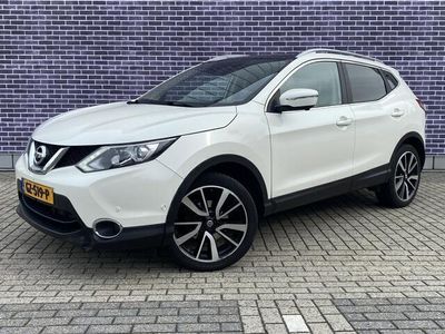 tweedehands Nissan Qashqai 1.2 Tekna / Trekhaak / Panoramadak / 360Camera / Leder / Key