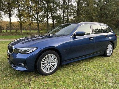 Occasion BMW 330e Luxury Line 184 PK (135 kW) 2021 Blauw Stationwagen