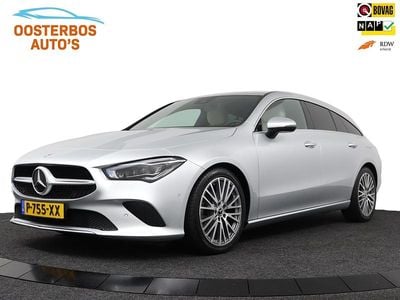 Grijs Gebruikt 2022 Mercedes CLA180 Luxury Sedan | € 25.299 (Eerlijke prijs)
