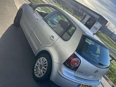 Grijs Occasion 2007 VW Polo Trendline Hatchback | € 2.150 (Eerlijke prijs)