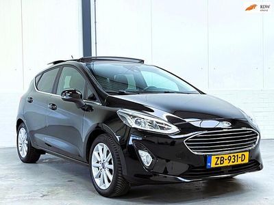 Zwart Gebruikt 2018 Ford Fiesta Vignale Hatchback | € 12.888