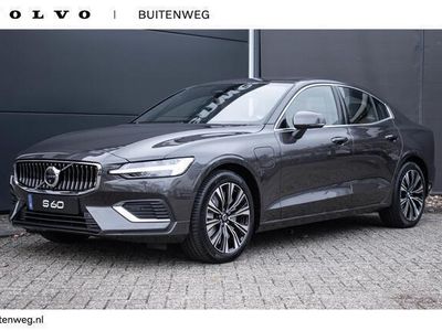 tweedehands Volvo S60 Recharge T6 AWD Ultimate Bright Panoramadak | 360º Camera | Geventileerd Nappa Leder | Massagefunctie voorstoelen | Verwarmde achterbank