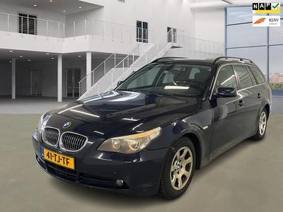 BMW 523