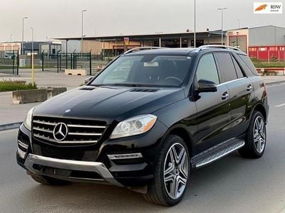 Zwart Occasion 2013 Mercedes ML350 SUV | € 34.950