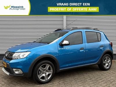 Blauw Gebruikt 2023 Dacia Sandero Stepway Hatchback | € 13.585 (Super prijs)
