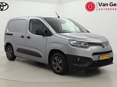 Grijs (metallic) Gebruikt 2020 Toyota Proace City City MPV | € 13.999 (Duur)