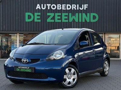 Occasion Toyota Aygo 68 PK (50 kW) 2008 Blauw Hatchback