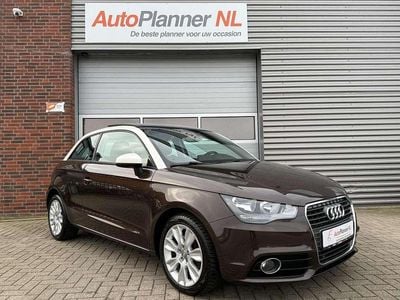 Bruin (metallic) Occasion 2011 Audi A1 Ambition Hatchback | € 9.544 (Eerlijke prijs)