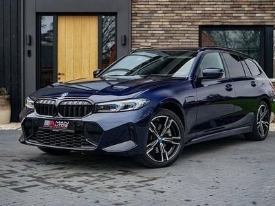 Blauw Occasion 2023 BMW 330 M Sport Stationwagen | € 39.850 (Goede deal)