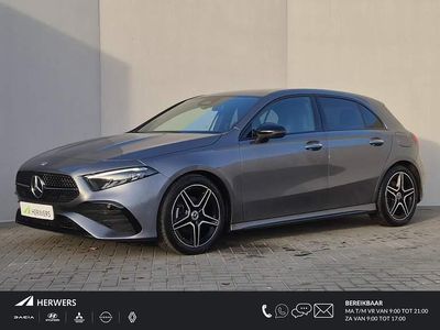 Occasion Mercedes A160 AMG line 163 PK (119 kW) 2024 Mountain gray  metallic finish (787u) (grijs metallic) Sedan