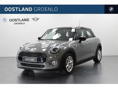 Grijs Occasion 2020 Mini Cooper Comfort Hatchback | € 23.950 (Iets duurder)