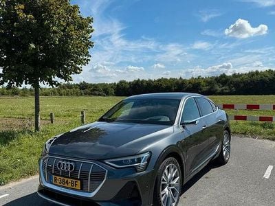 Occasion 2020 Audi e-tron SUV | € 31.995 (Iets duurder)