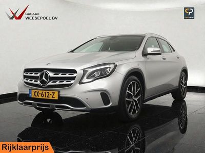 Grijs Occasion 2018 Mercedes GLA200 Premium SUV | € 20.950 (Eerlijke prijs)