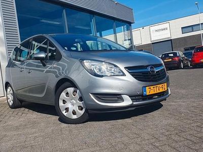 Grijs Occasion 2014 Opel Meriva MPV | € 5.998 (Eerlijke prijs)
