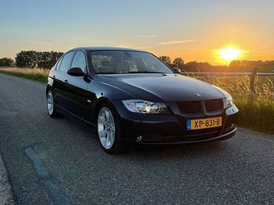 tweedehands BMW 325 i