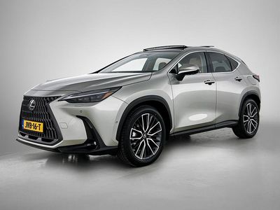 Grijs metallic Nieuw 2025 Lexus NX450h+ President Line SUV | € 72.950