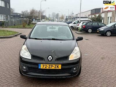 Renault Clio II