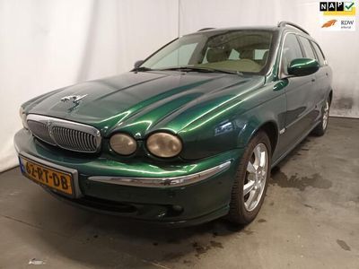 tweedehands Jaguar X-type Estate 2.5 V6 Executive Bak problemen.