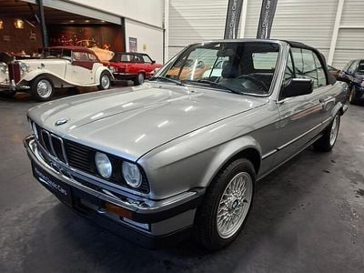 Grijs Occasion 1988 BMW 325 Cabriolet | € 33.950