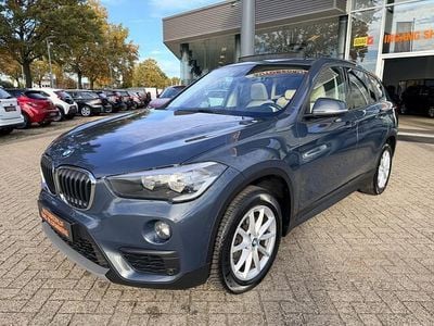 Grijs Occasion 2017 BMW X1 Executive SUV | € 18.940 (Eerlijke prijs)