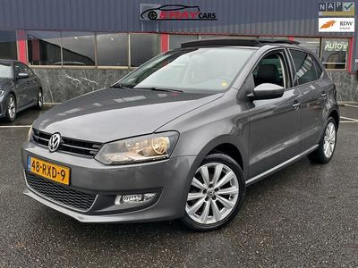 Grijs Occasion 2011 VW Polo Highline Hatchback | € 7.499 (Eerlijke prijs)