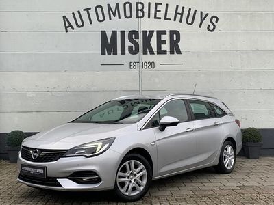 tweedehands Opel Astra Sports Tourer 1.2 Launch Edition