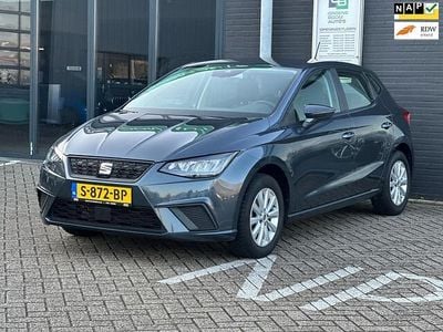 Grijs Occasion 2023 Seat Ibiza Style Hatchback | € 14.995 (Eerlijke prijs)