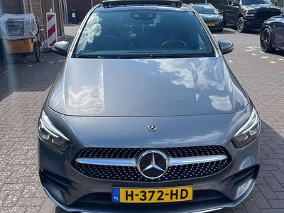 Mercedes B180