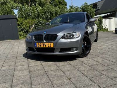 BMW 325