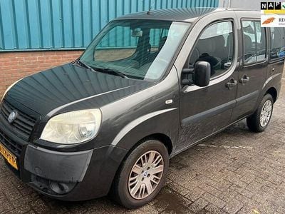 Occasion Fiat Doblò Dynamic 78 PK (57 kW) 2006 Grijs MPV