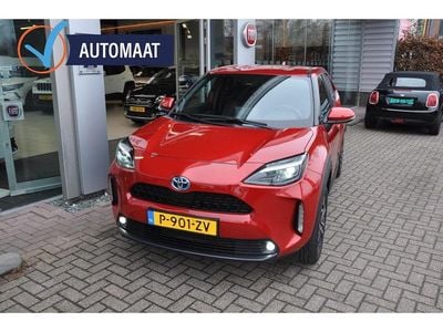 Rood Occasion 2022 Toyota Yaris Cross SUV | € 24.750 (Goede deal)